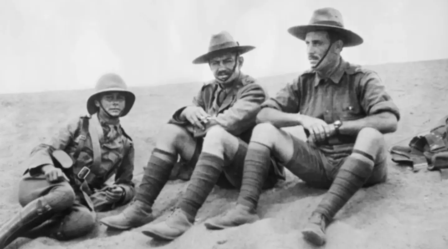 Blair Swannell (centre) with fellow Anzac soldiers in Egypt