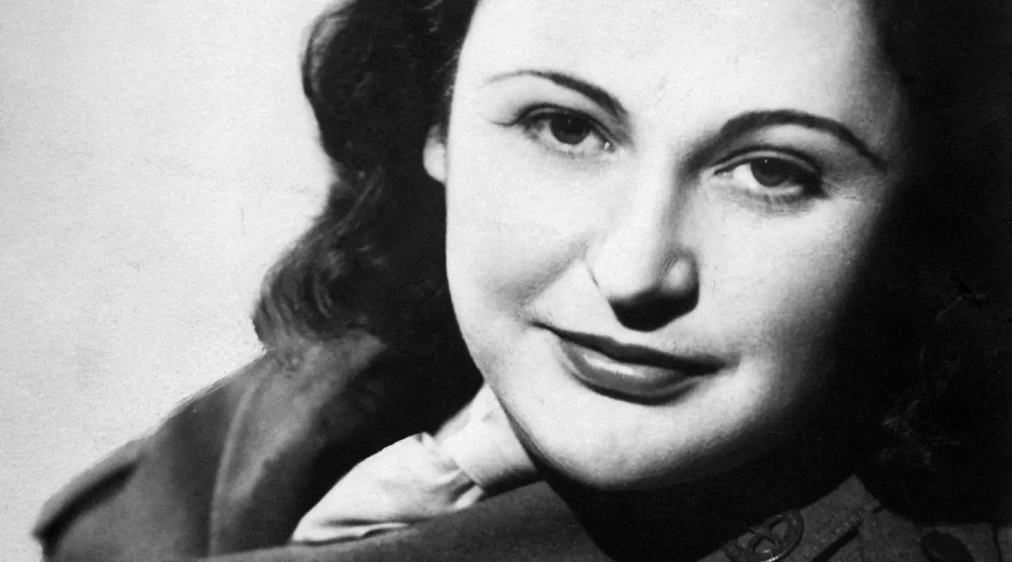 Studio portrait of Nancy Wake. 