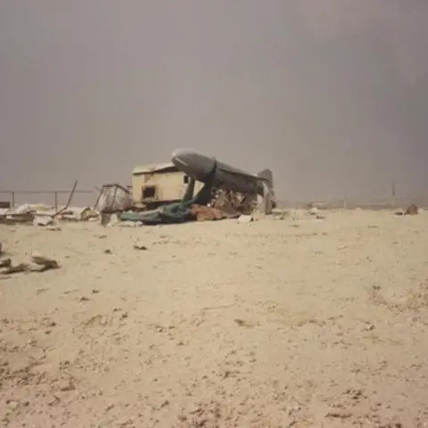 A decoy Silkworm site, Kuwait, 1991. Photo: Courtesy of Ian Parker