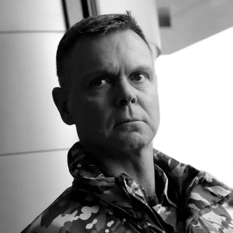 Lyle Holt, Royal Australian Air Force