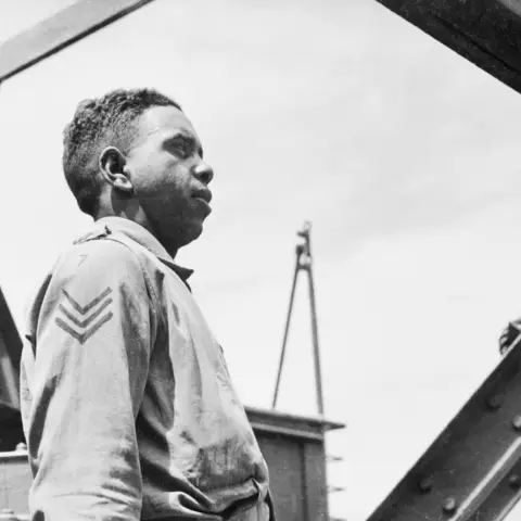 Photo of Captain Reg Saunders