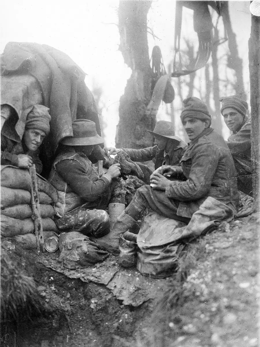 Australians cleaning off mud, France, December 1916