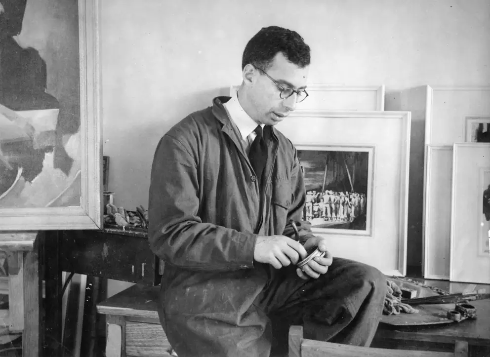 Harold Freedman in his studio, Melbourne 1946.