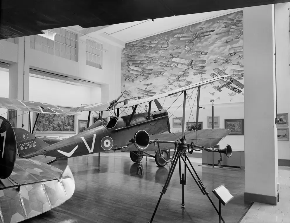 The first section of the mural depicting&nbsp;aircraft from 1909 to 1918.